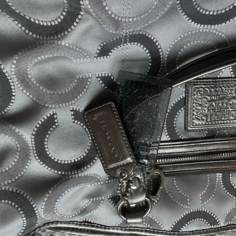 COACH Daisy D Satchel Bag Purse 28290E